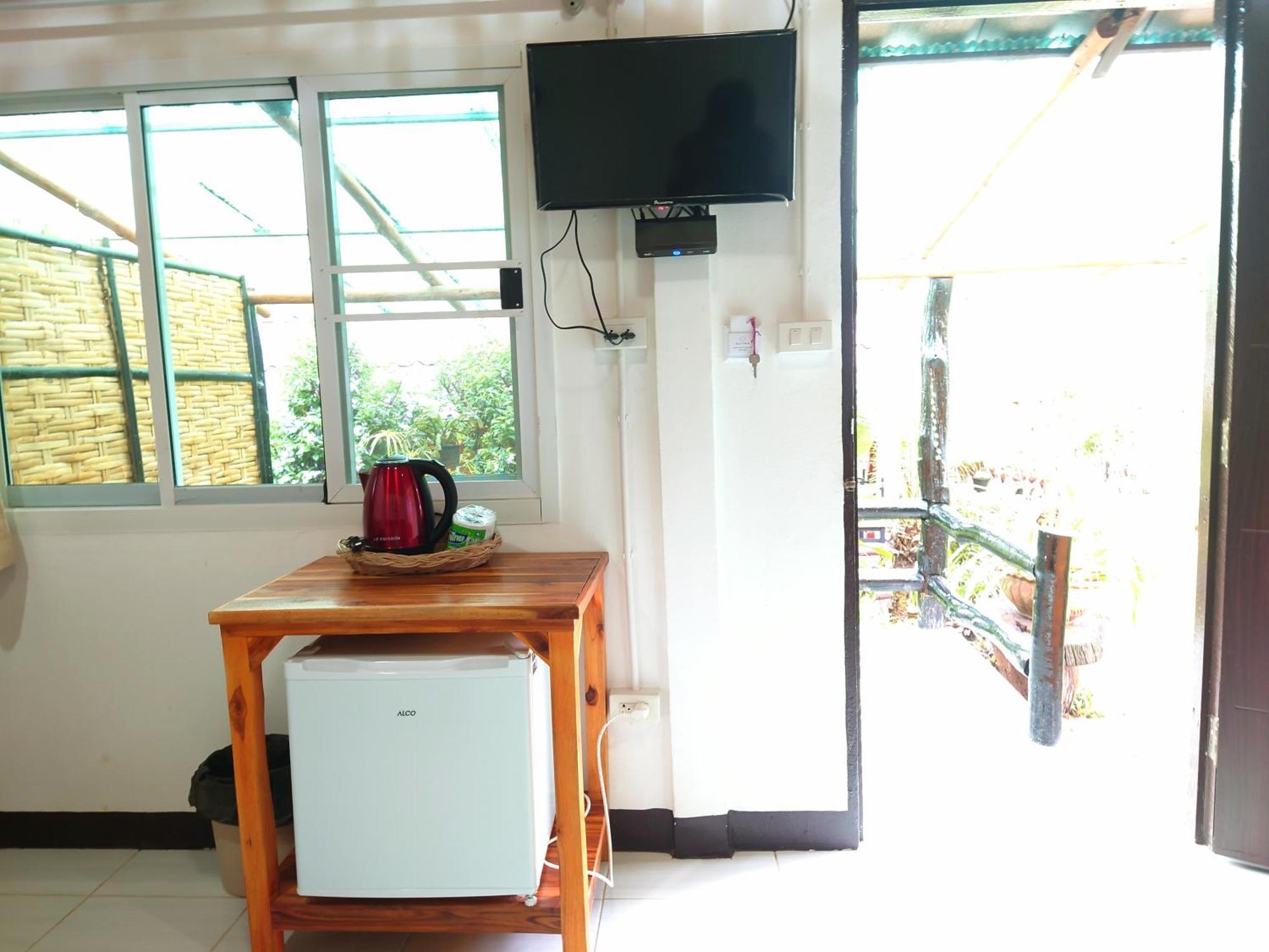 บ้านดินโฮมสเตย์ ปางอุ๋ง Ban Huai Makhuea Som Eksteriør billede